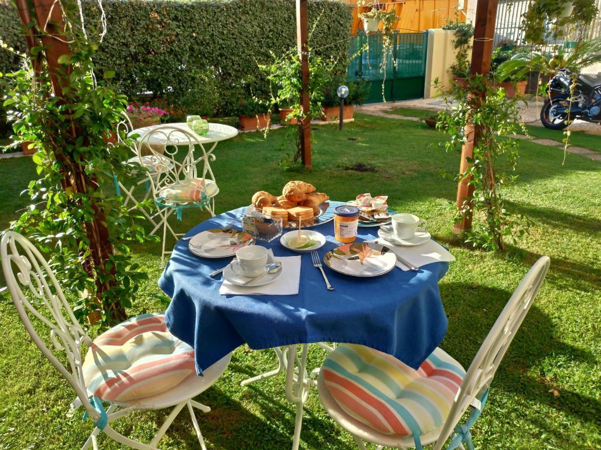 Gemma Di Gallura Charme B&B Ольбия Экстерьер фото