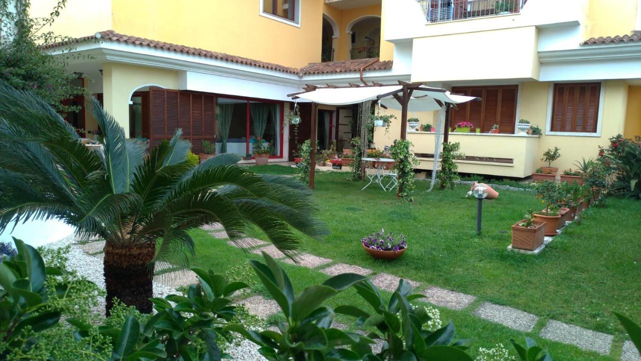 Gemma Di Gallura Charme B&B Ольбия Экстерьер фото