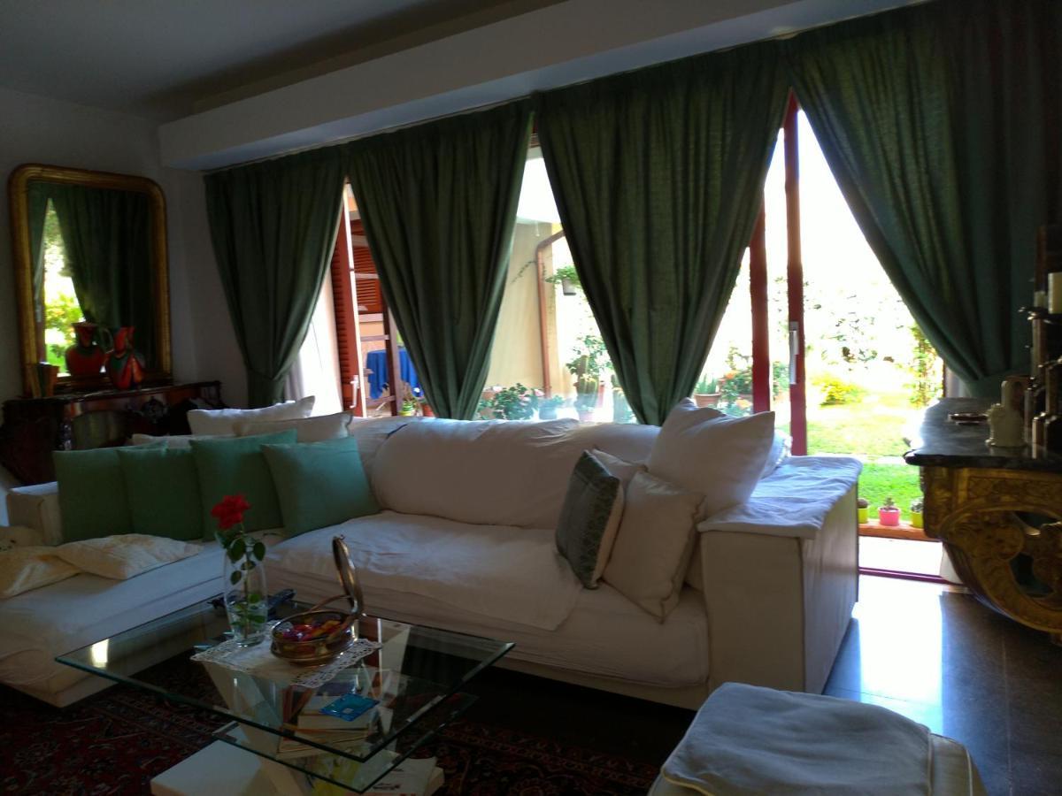 Gemma Di Gallura Charme B&B Ольбия Экстерьер фото