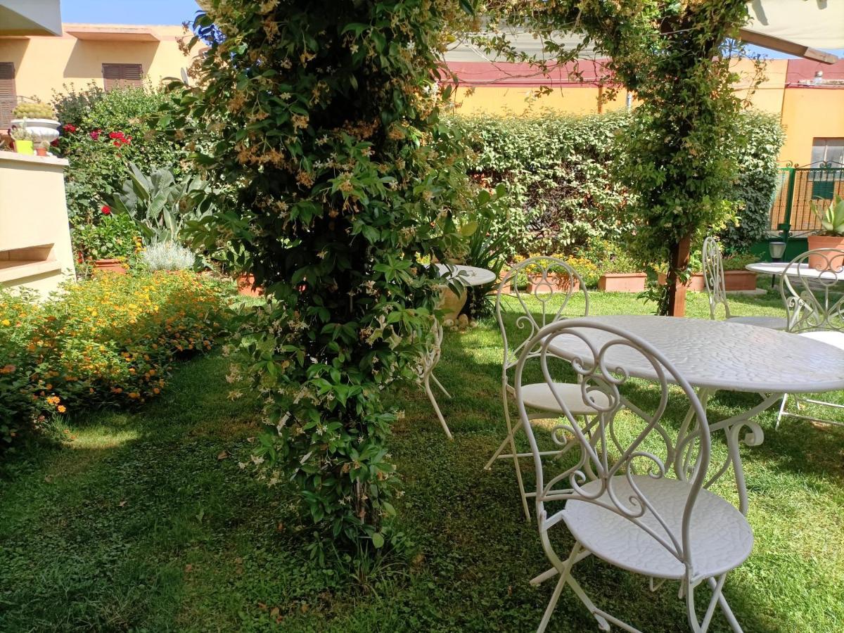 Gemma Di Gallura Charme B&B Ольбия Экстерьер фото